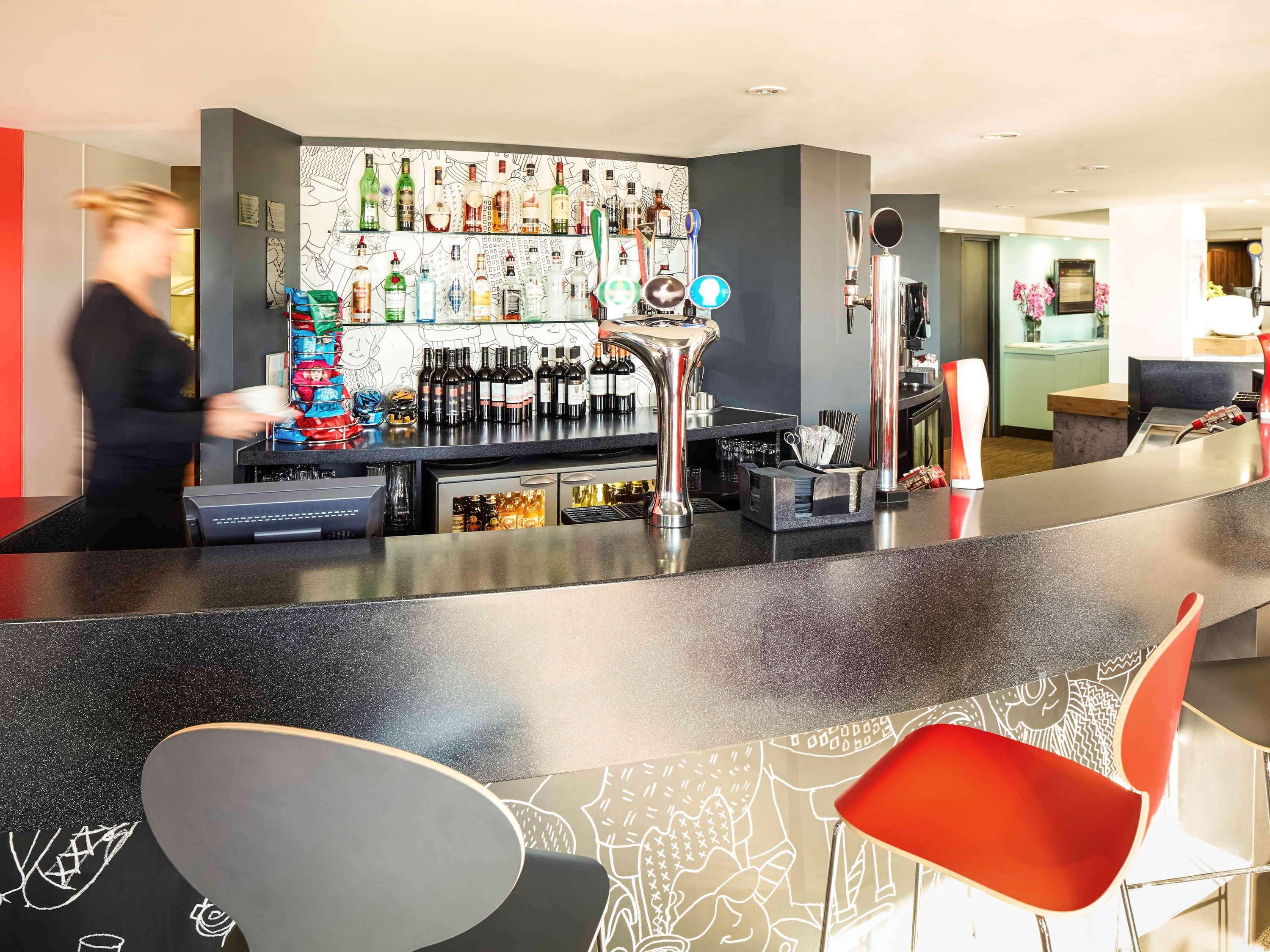 Ibis London Luton Airport 3*