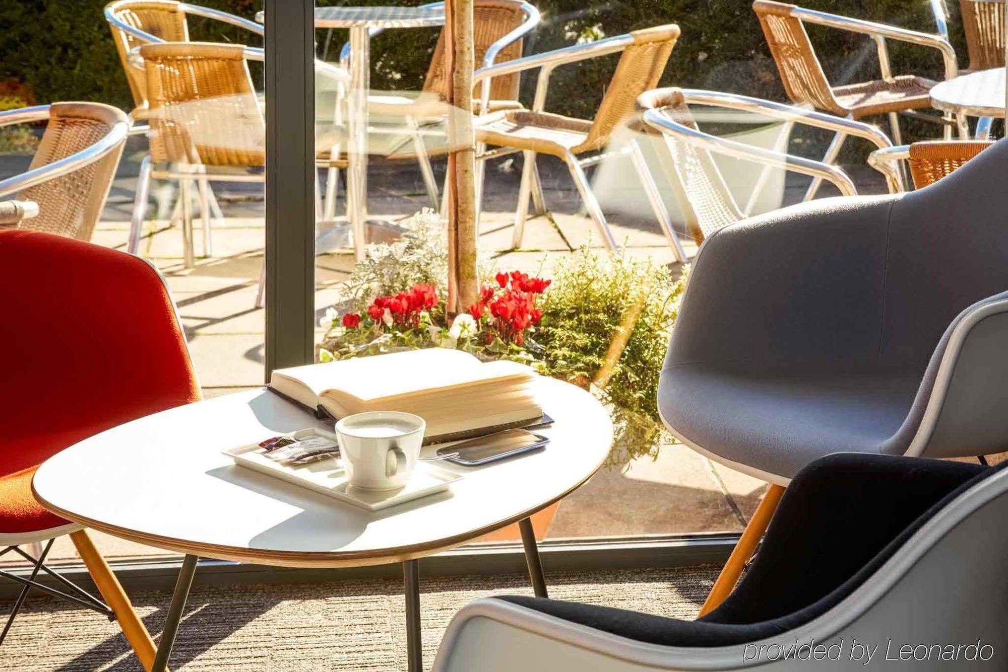 Ibis London Luton Airport 3*